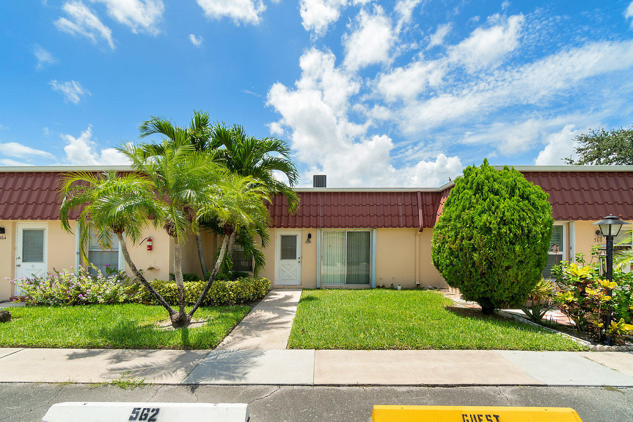 covered bridge 13 properties for sale, Lake Worth,33467 FL. Boca