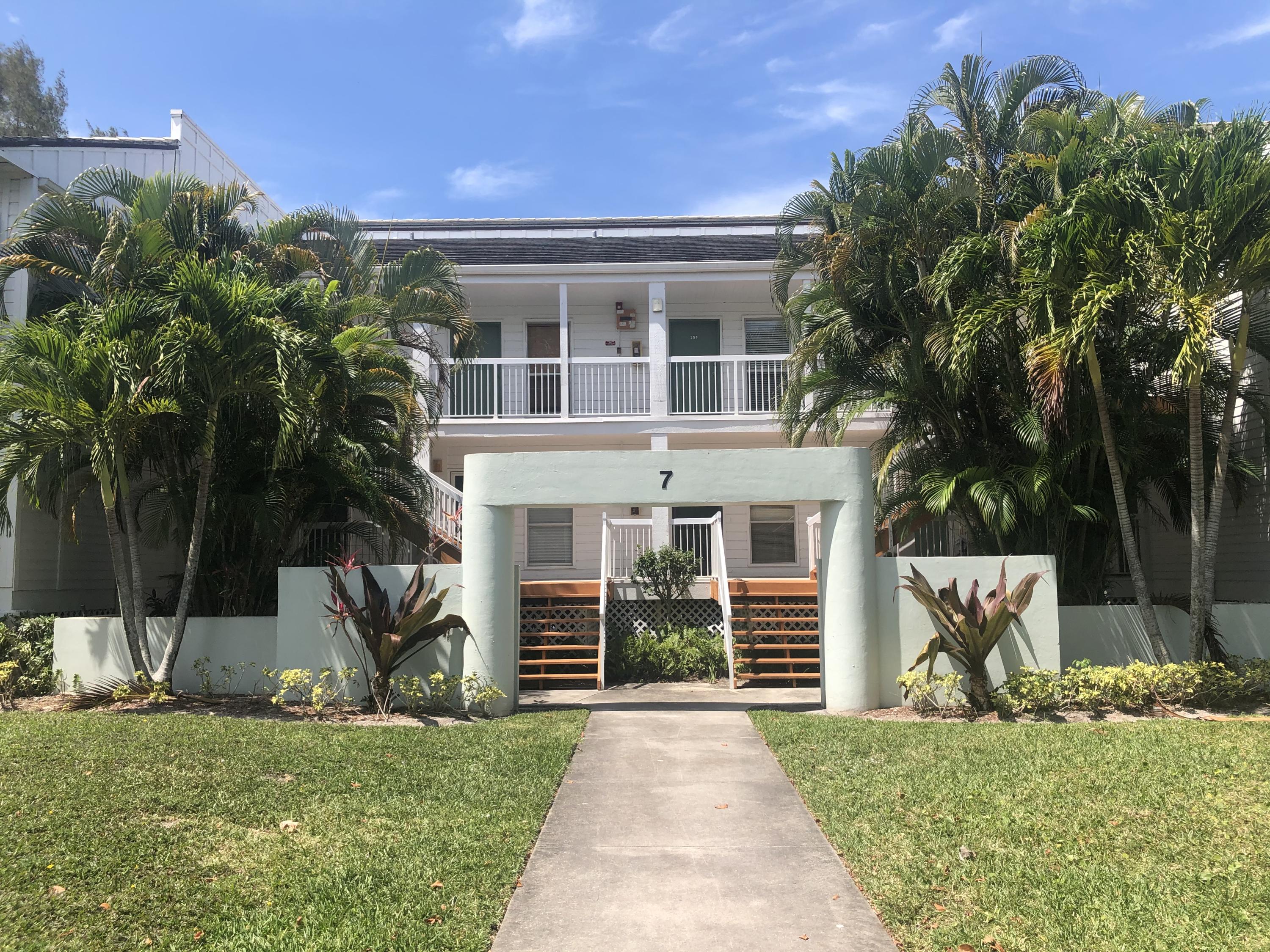 PGA 88 properties for sale, Palm Beach Gardens,33418 FL. Boca Agency Real Estate.