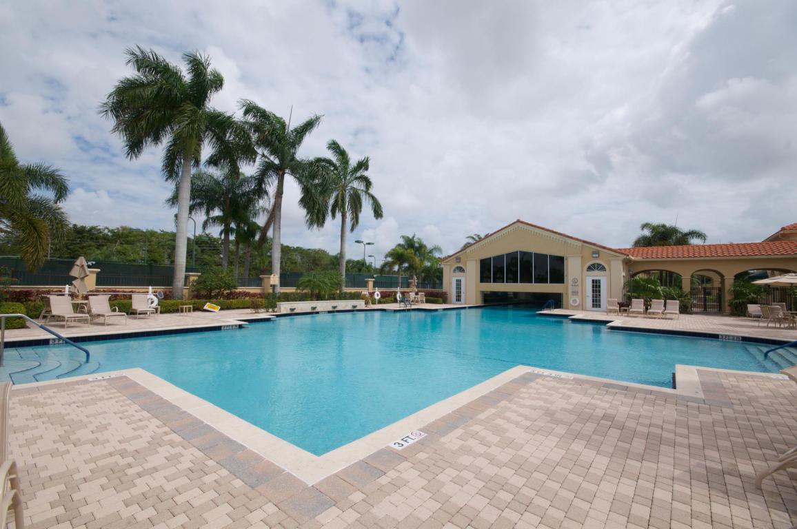 3/2 in Cascade Lakes for sale 329,000