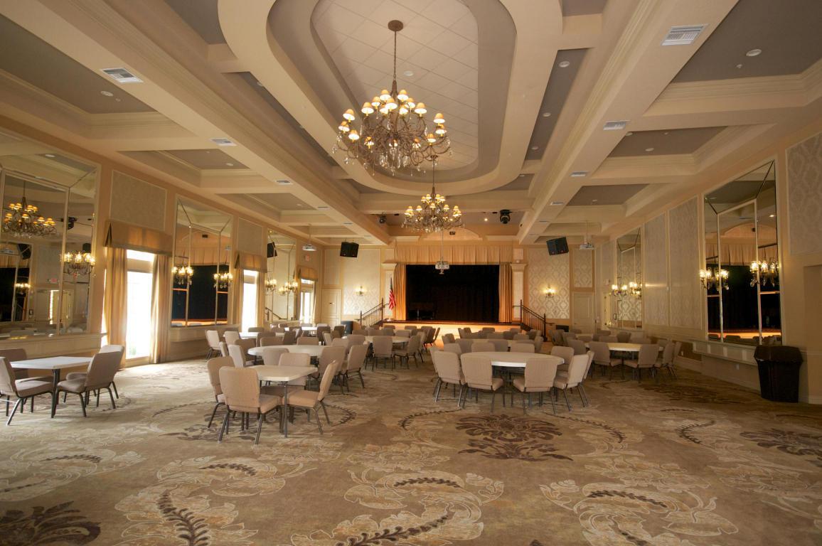 3/2 in Cascade Lakes for sale 329,000