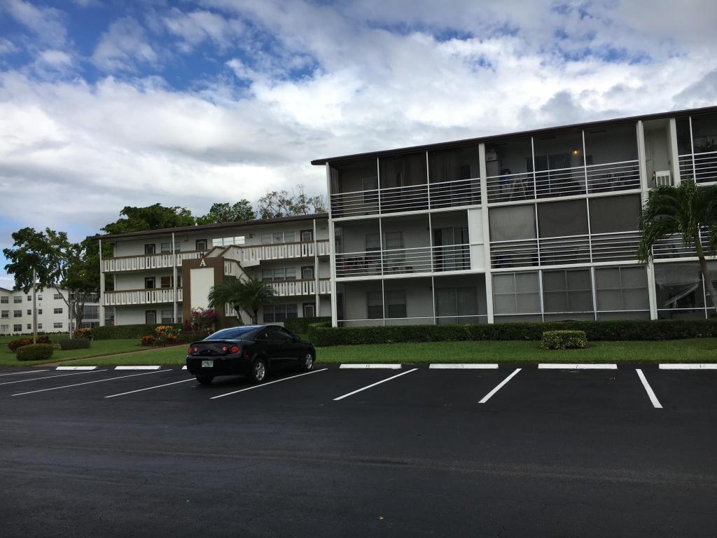 CENTURY VILLAGE 127 properties for sale, Boca Raton,33434 FL. Boca Agency Real Estate.