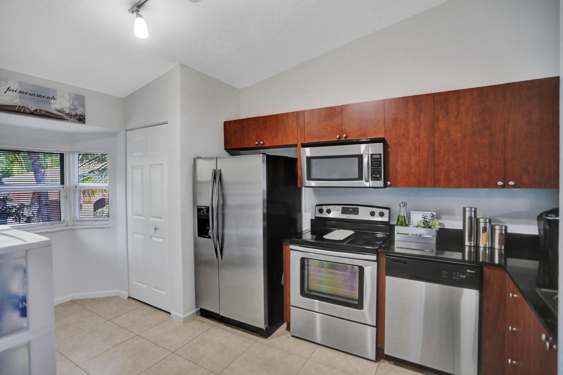 COVE AT BRIAR BAY 11 properties for sale, West Palm Beach,33411 FL. Boca Agency Real Estate.