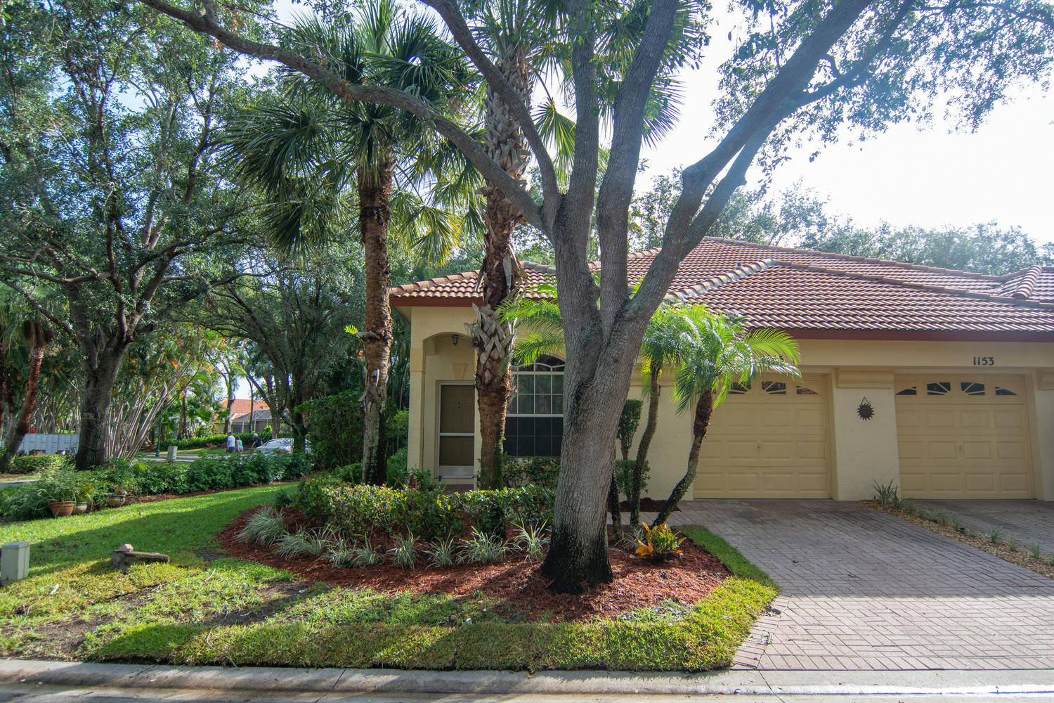 woodbine 3 properties for sale, Riviera Beach,33418 FL. Boca Agency