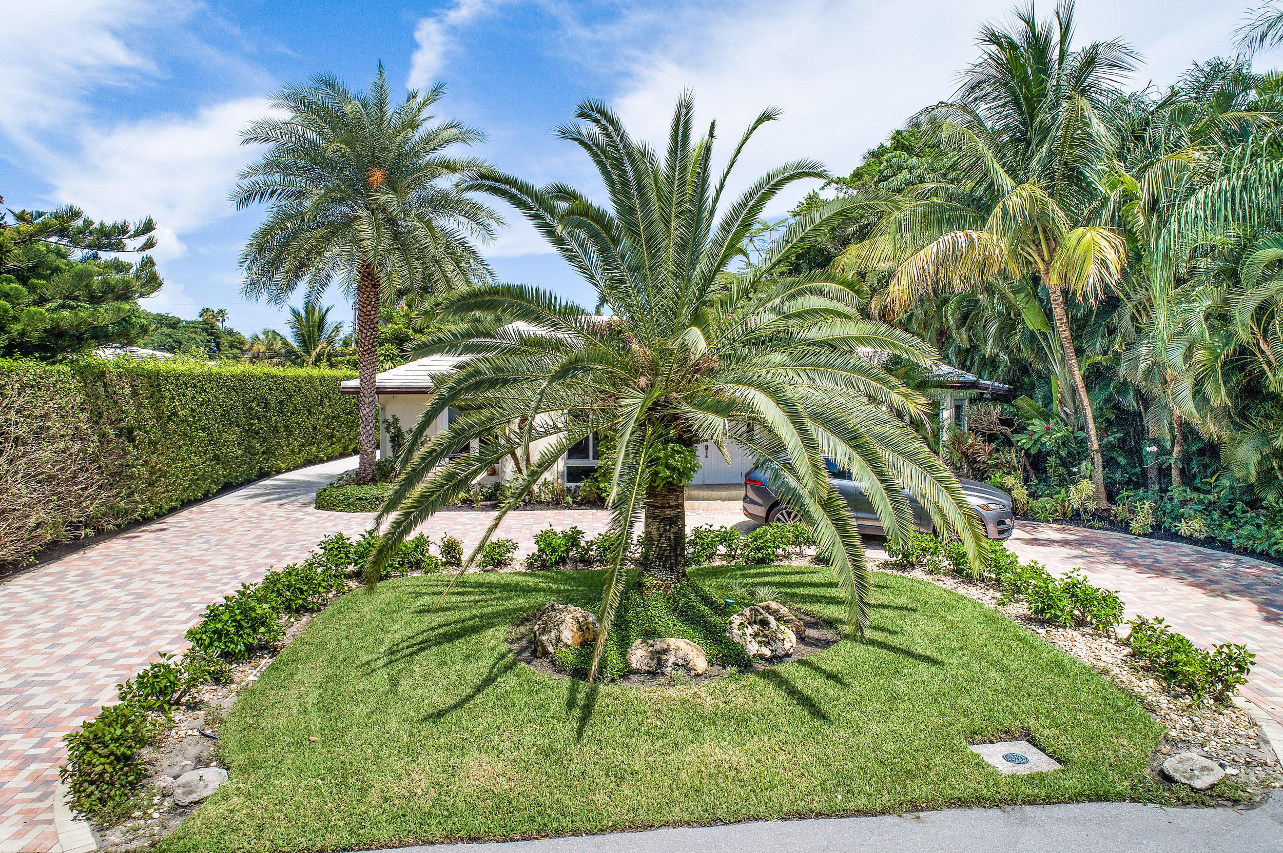 HYPOLUXO ISLAND 10 properties for sale, Lantana,33462 FL. Boca Agency