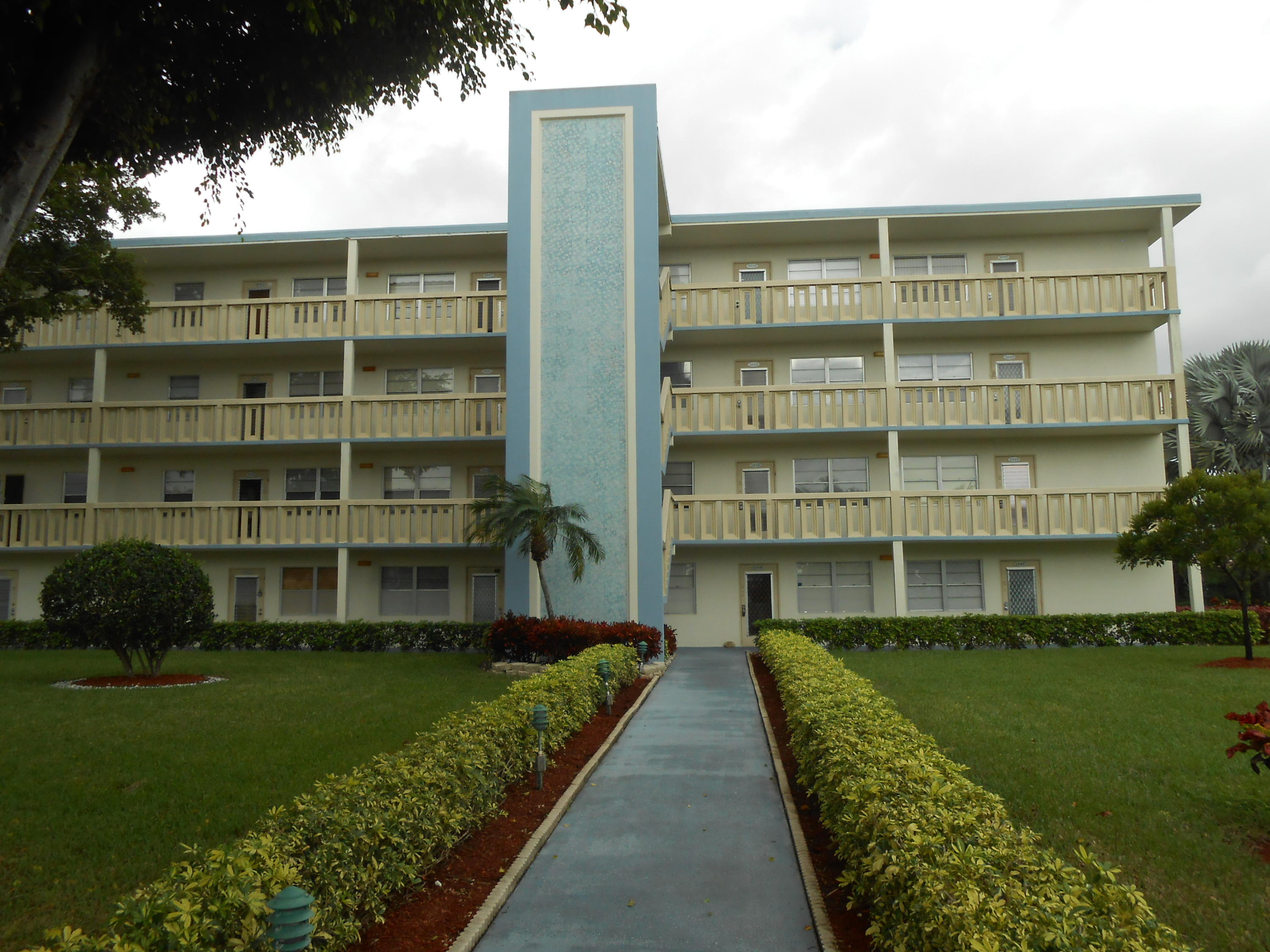 Century Village Condo 17 properties for sale, Boca Raton,33434 FL