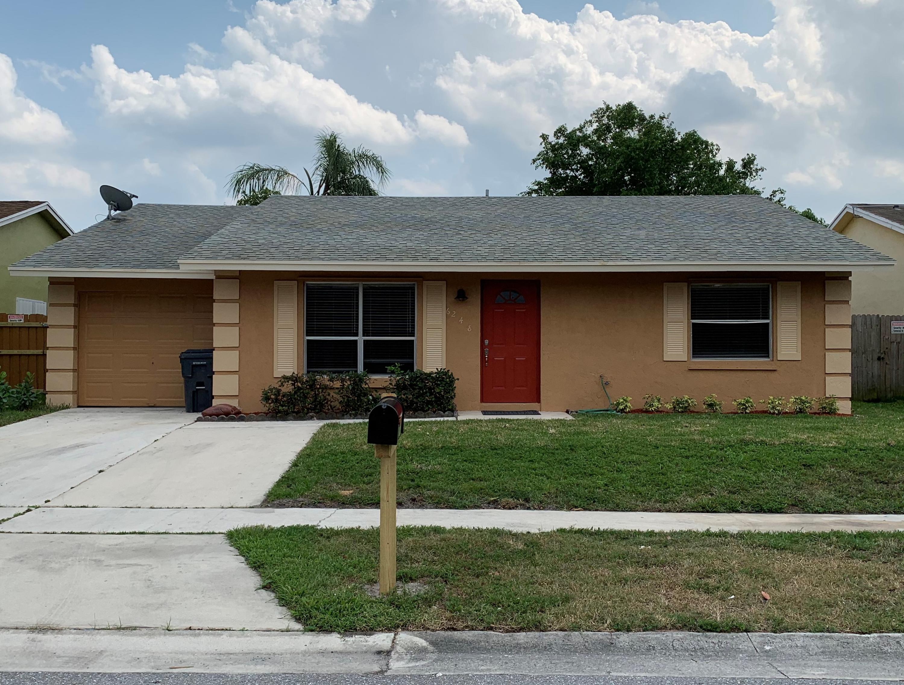 BRENTWOOD LAKES 2 properties for sale, Lake Worth,33463 FL. Boca