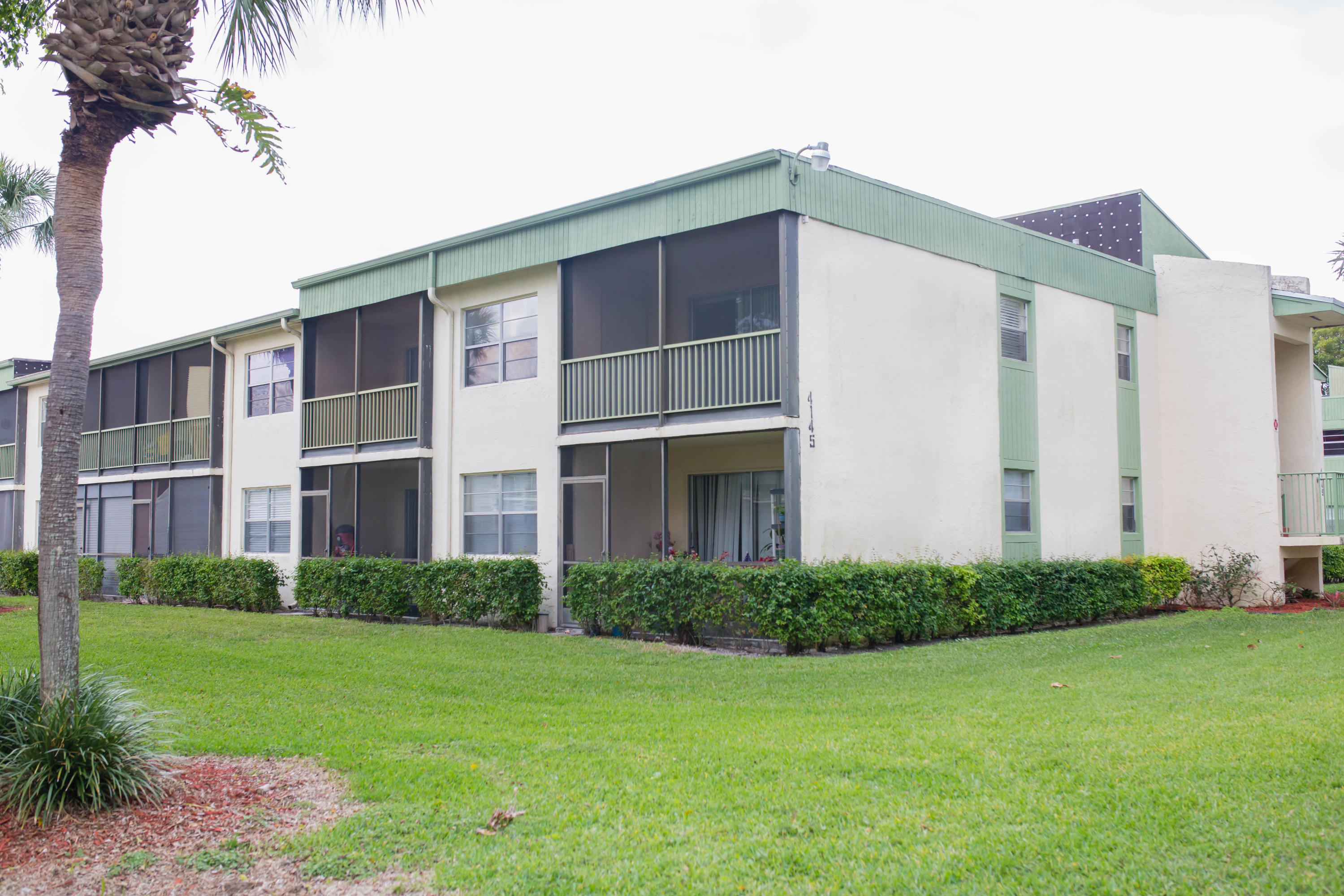 RAMBLEWOOD EAST CONDO 7 properties for sale, Coral Springs,33065 FL