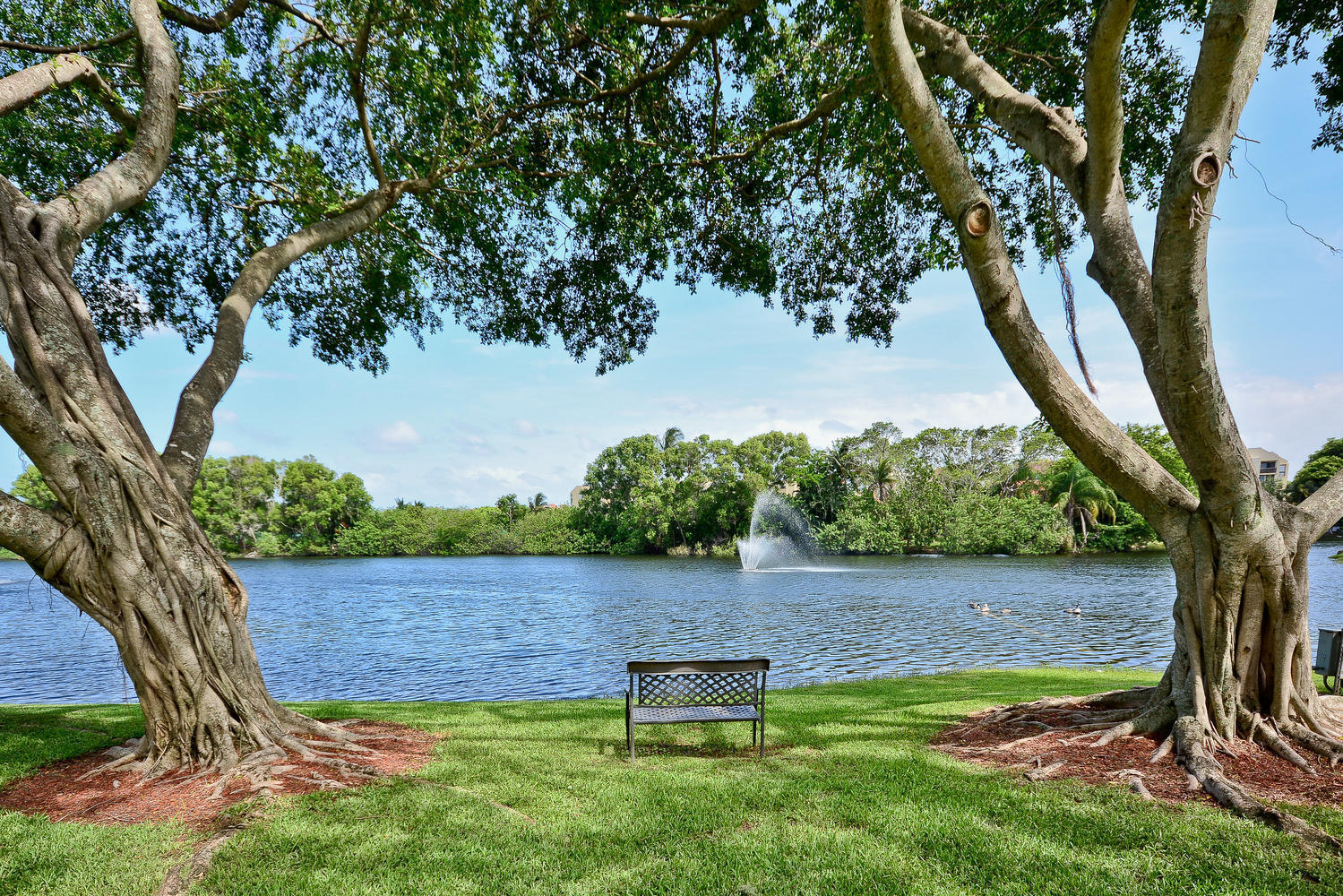 LAKESIDE 4 properties for sale, Delray Beach,33444 FL. Boca Agency