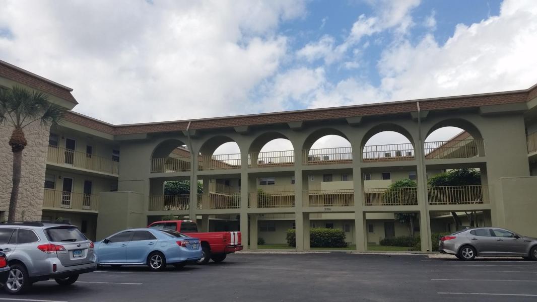 Boca Teeca Condo 17 properties for sale, Boca Raton,33487 FL. Boca