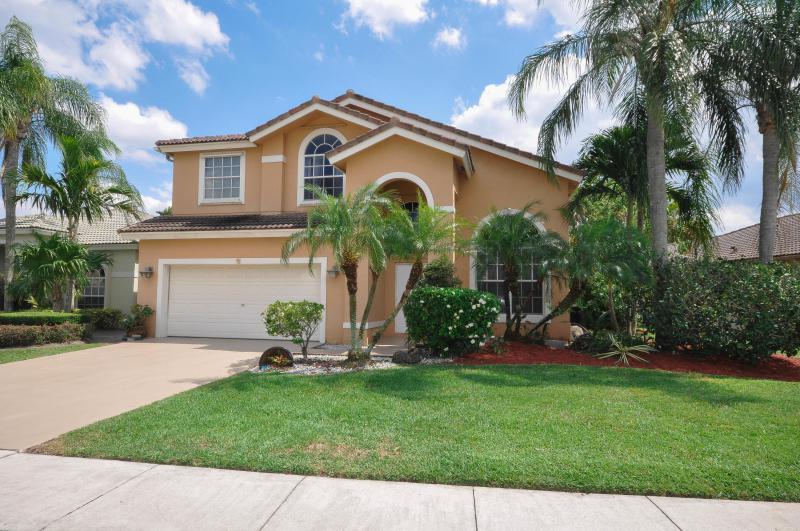 4/3 in Harbor Cove at Grand Isles At Wellington for sale 497,500